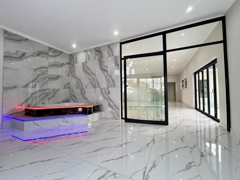 5 Bedroom Property for Sale in Seasons Lifestyle Estate North West